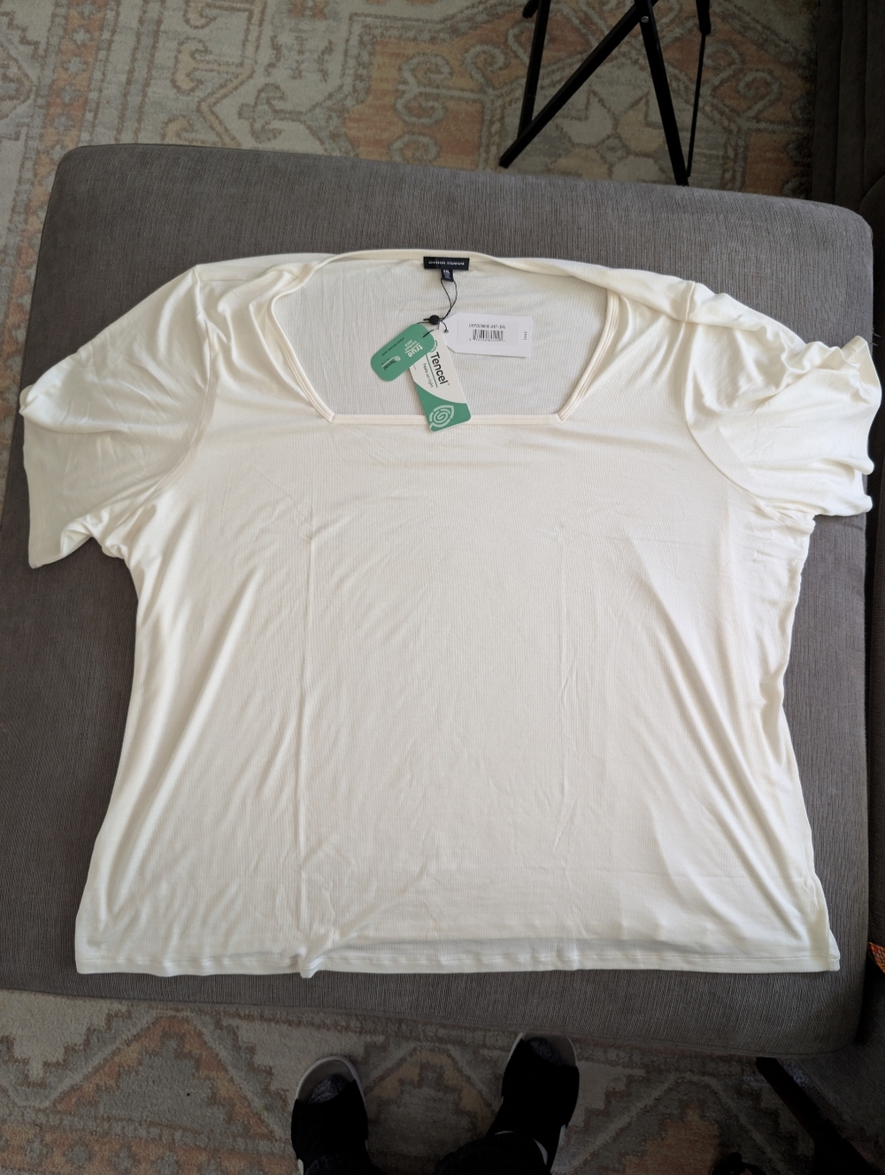 Universal Standard Foundation Tee Square Neck - White - 3XL - Review Size Chart